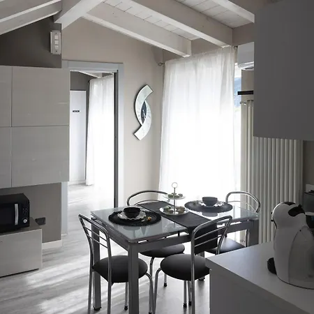 Terrazza Domese دومودوسولا